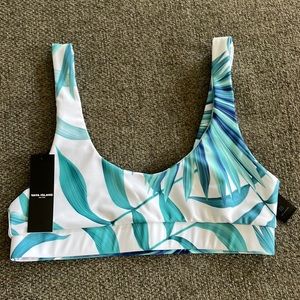 NWT⚠️⚠️ VAYA ISLAND BIKINI TOP